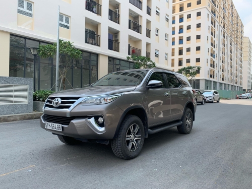 Thuê Xe 7 Chỗ Đi Sài Gòn Có Tài Xế - Huynhpham Travel