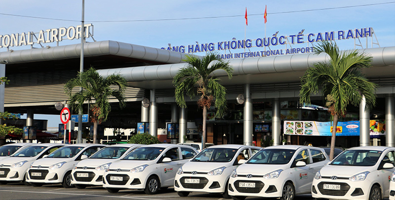 Dịch vụ xe Bình Dương đi sân bay Tân Sơn Nhất – An toàn, đúng giờ